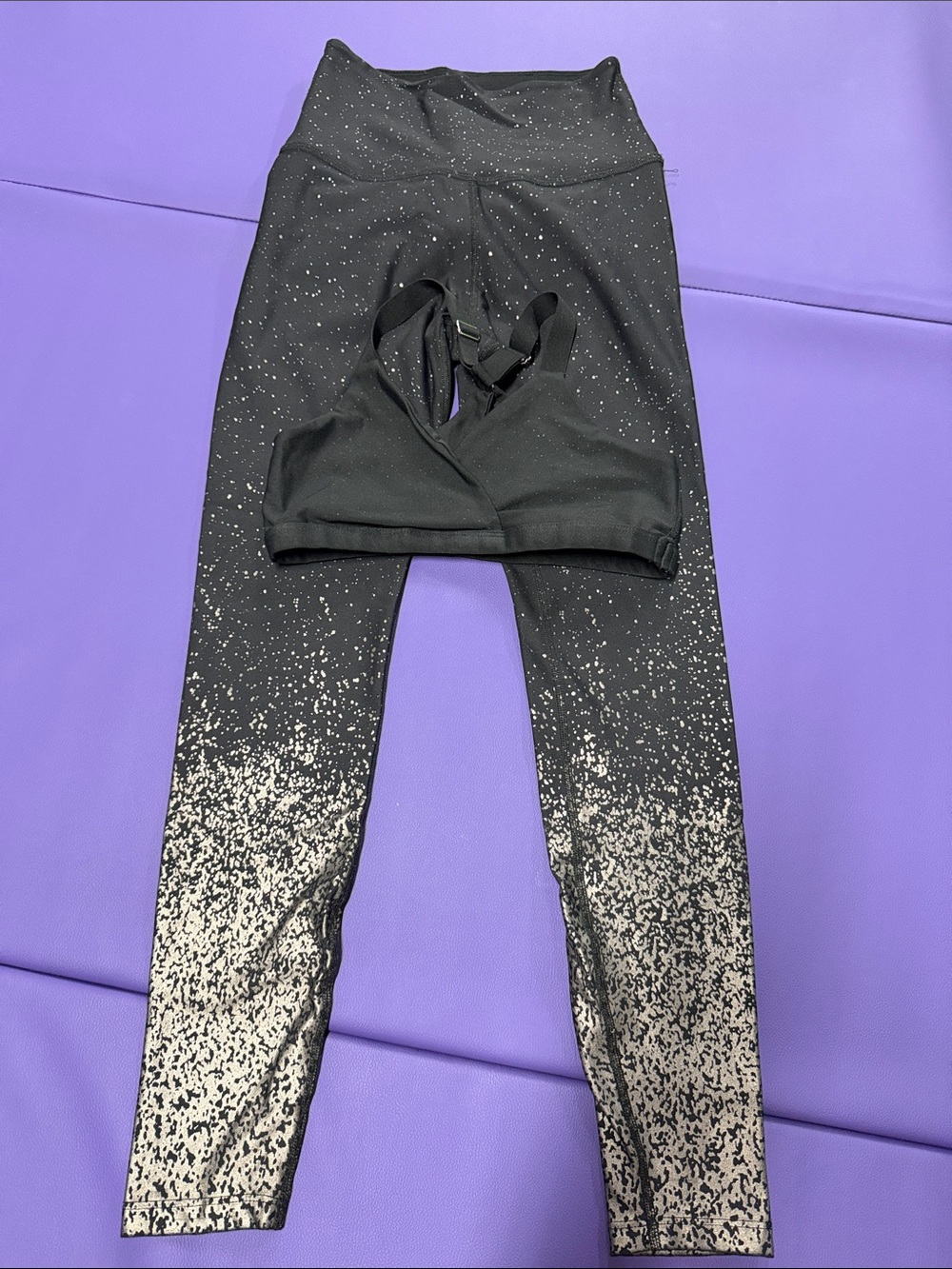 Beyond Yoga Black Ombre Sparkle Leggings with Matching Sports Bra